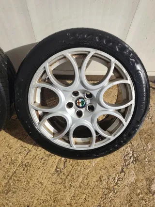 Llantas Alfa Romeo 18 pulgadas