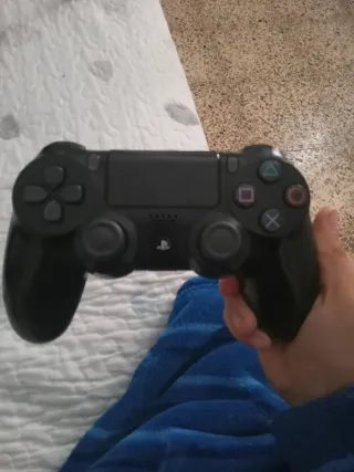 PS4 (PlayStation 4) Negra