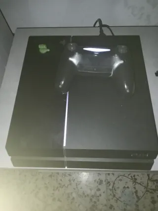 PS4 (PlayStation 4) Negra