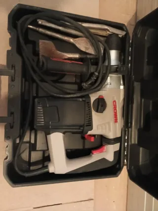 Martillo Combinado Crown con cinceles