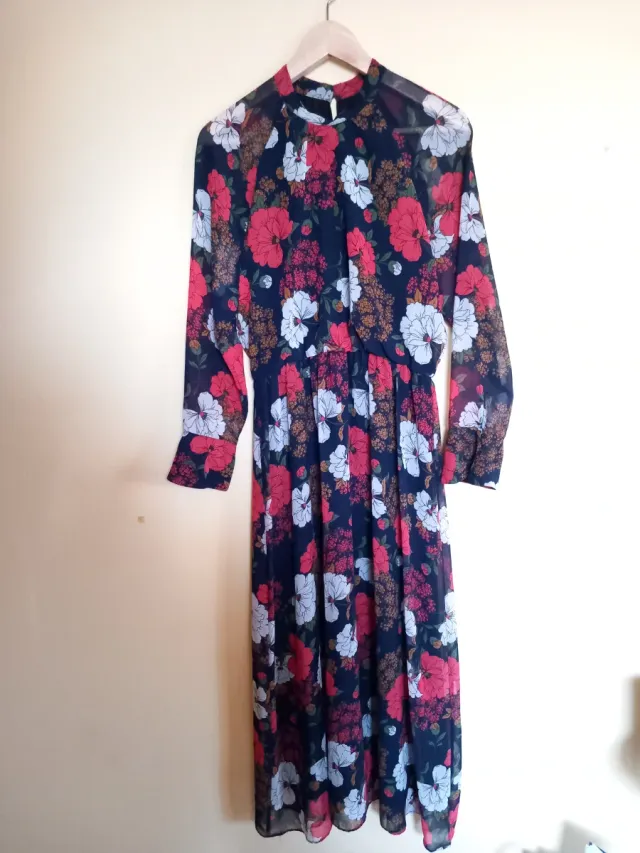 Vestido estampado floral azul