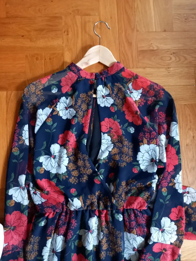 Vestido estampado floral azul