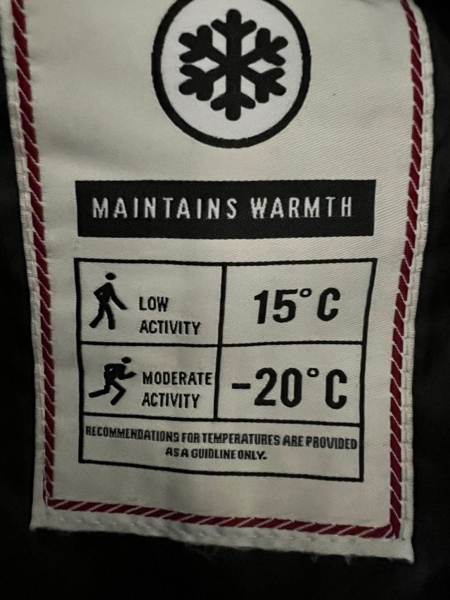 Parka Canada Weather Gear Talla L Negra