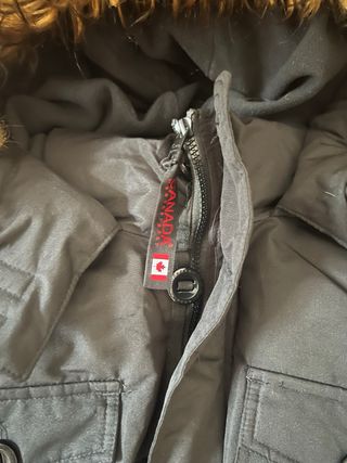 Parka Canada Weather Gear Talla L Negra