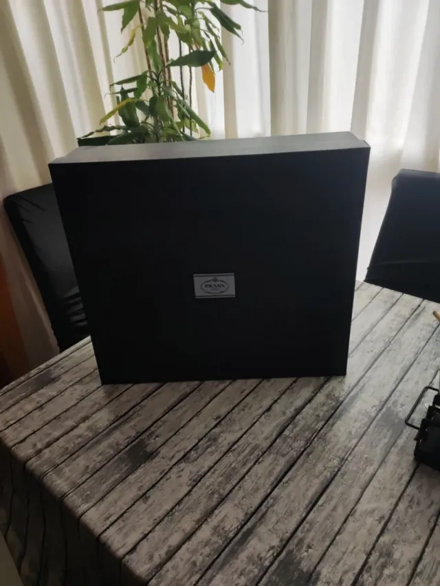 Scatola Regalo Prada Nera
