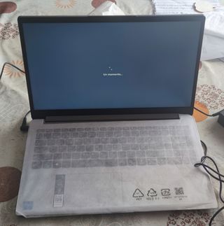 Portátil Lenovo IdeaPad 1 Gen 7