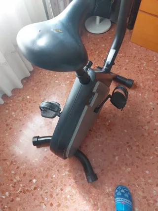 Bicicleta Estática Negra