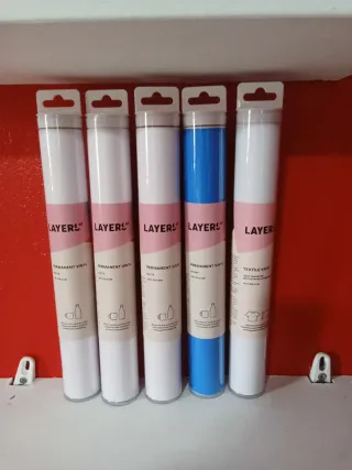 Vinilos permanentes y textil Layers