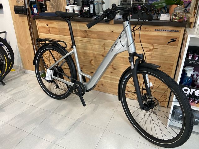 Bicicleta Eléctrica Urbana Cannondale