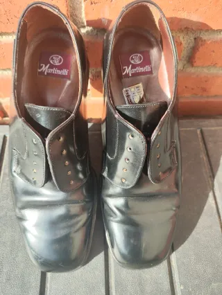 Zapatos Martinelli Talla 42 Negros