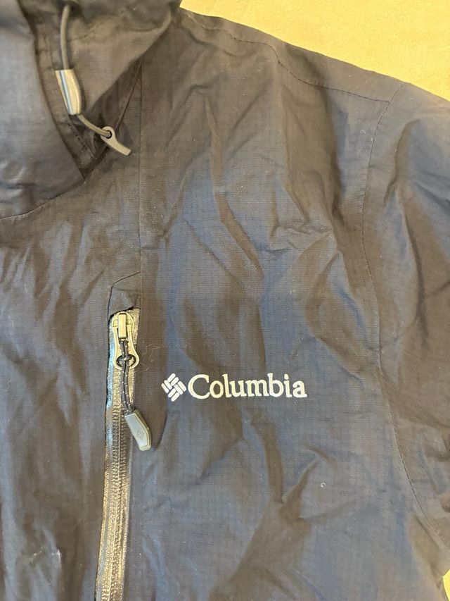 Abrigo Columbia Talla S Negro