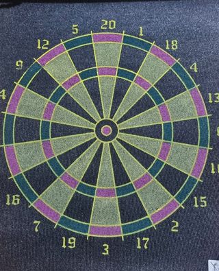 Diana magnética con dardos