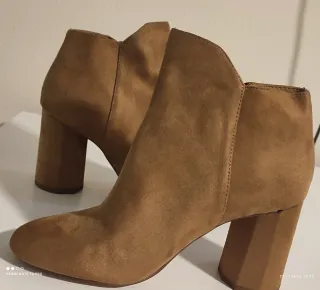 Botines Bershka Talla 37