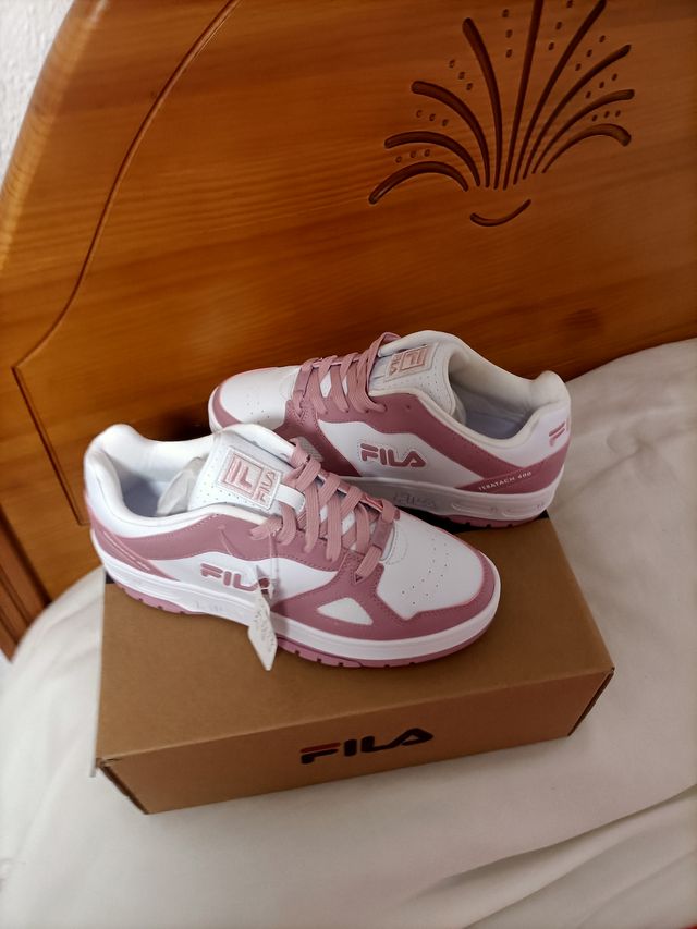 Zapatillas Fila Talla 39 Rosa y Blancas
