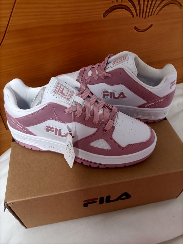 Zapatillas Fila Talla 39 Rosa y Blancas