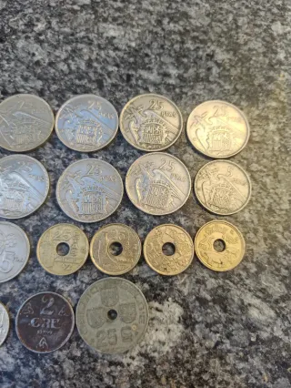 LOTE DE MONEDAS ANTIGUAS