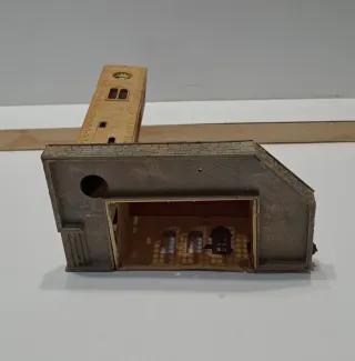 2 piccole casette per presepe