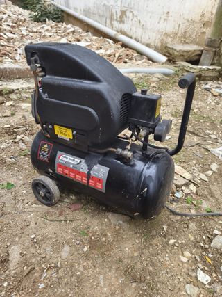 Compresor de aire Aeroglobal F24CA 24L 2CV