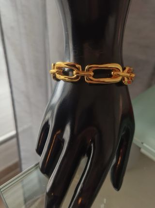 Pulsera UNO DE 50 eslabones dorados