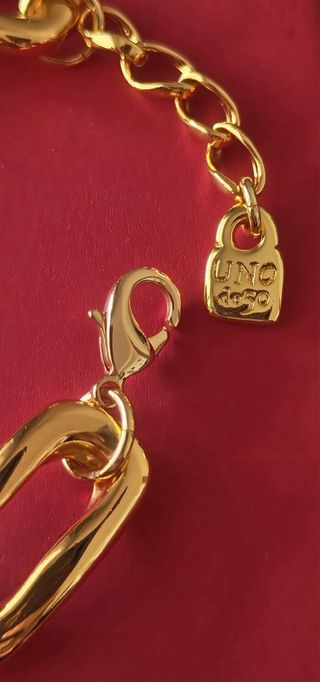 Pulsera UNO DE 50 eslabones dorados