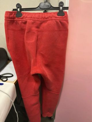 Conjunto Nike Tech Fleece Niño Rojo