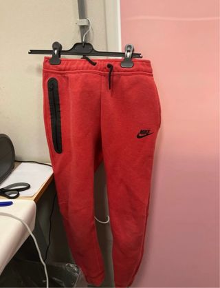 Conjunto Nike Tech Fleece Niño Rojo