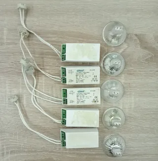 LÁMPARAS HALÓGENAS Y TRANFORMADORES ELECTRÓNICOS.