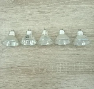 LÁMPARAS HALÓGENAS Y TRANFORMADORES ELECTRÓNICOS.