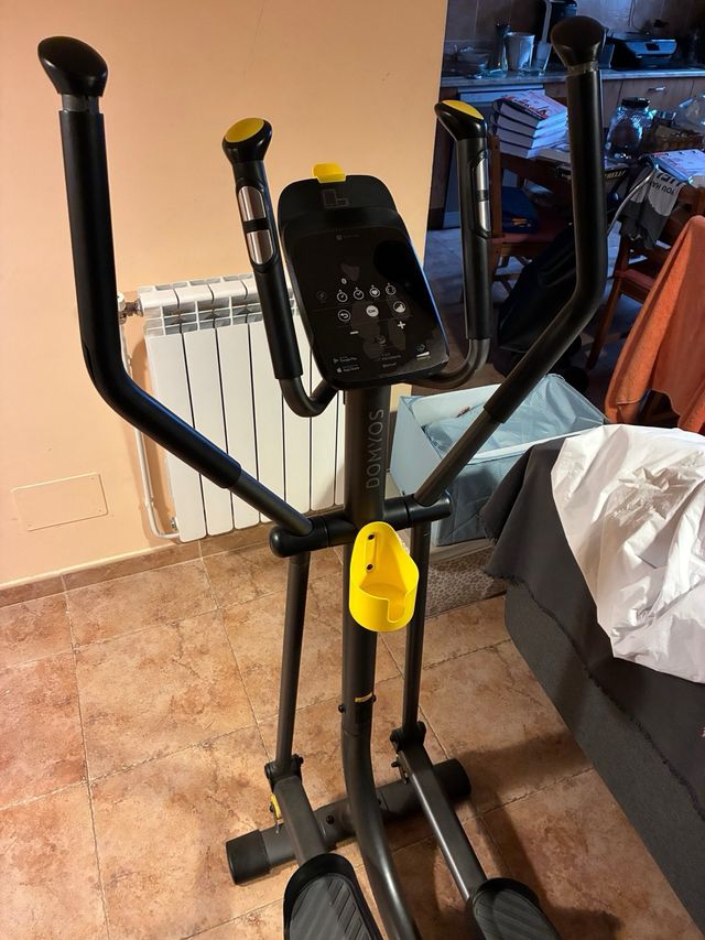 Elíptica Domyos -EL 500-