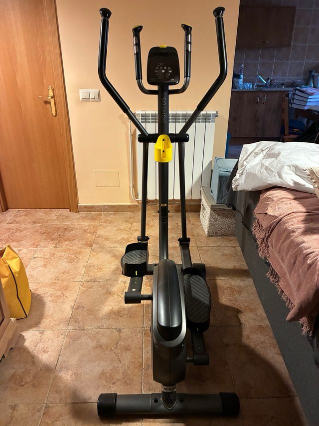 Elíptica Domyos -EL 500-