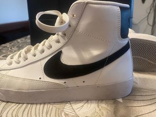 Nike Blazer Mid '77