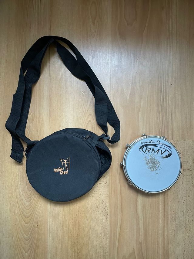 Tamborín con funda Bahia Steel