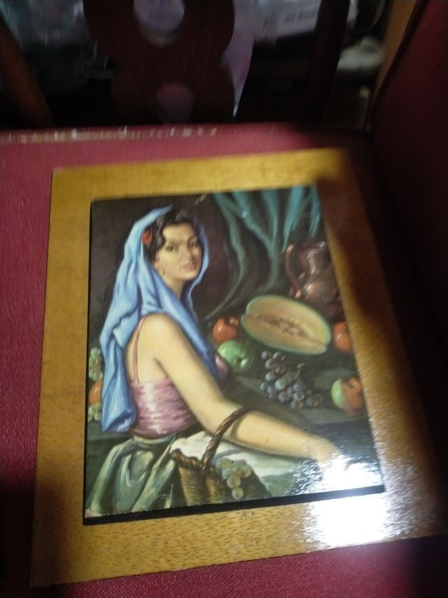 Cuadro bodegón mujer y frutas madera 25x25