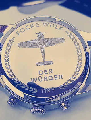 Reloj Focke Wulf Azul y Plateado