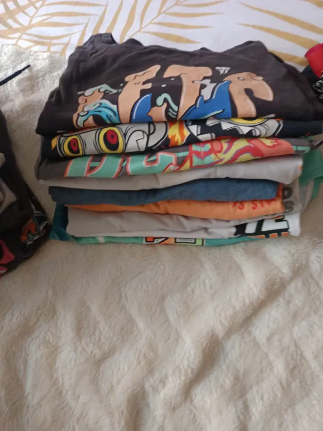 Ropa varia para niño talla entre: 10-11-12