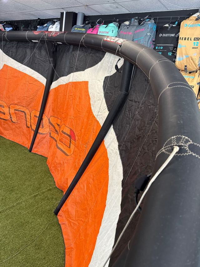 Cometa Kite Ozone Zephyr 17m
