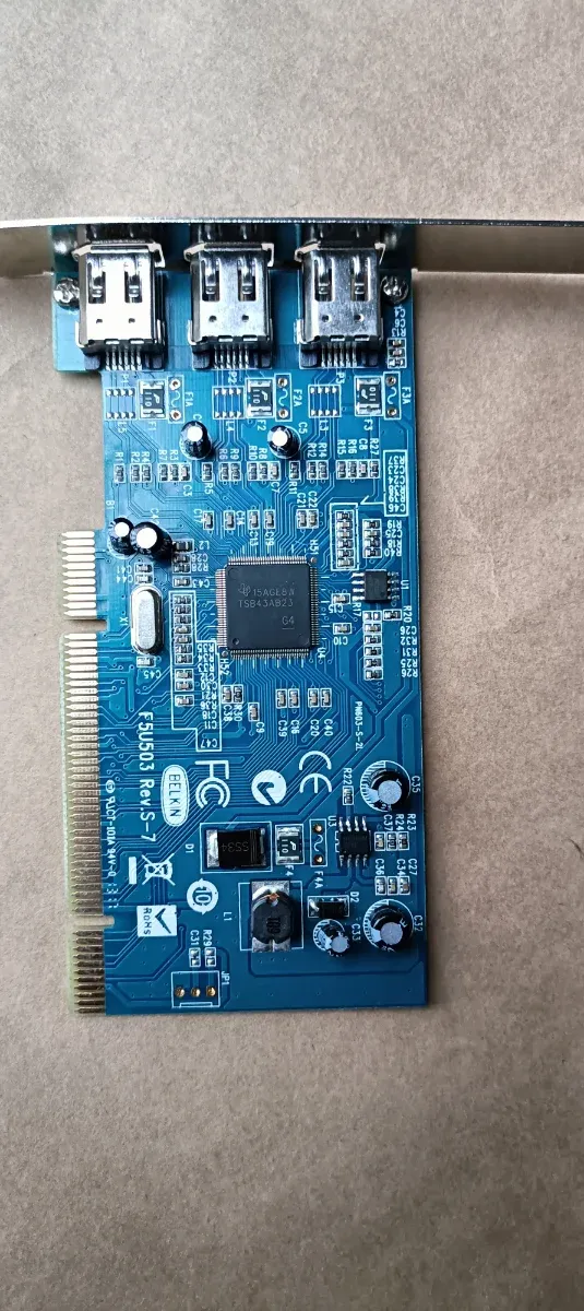 Placa Firewire PCI
