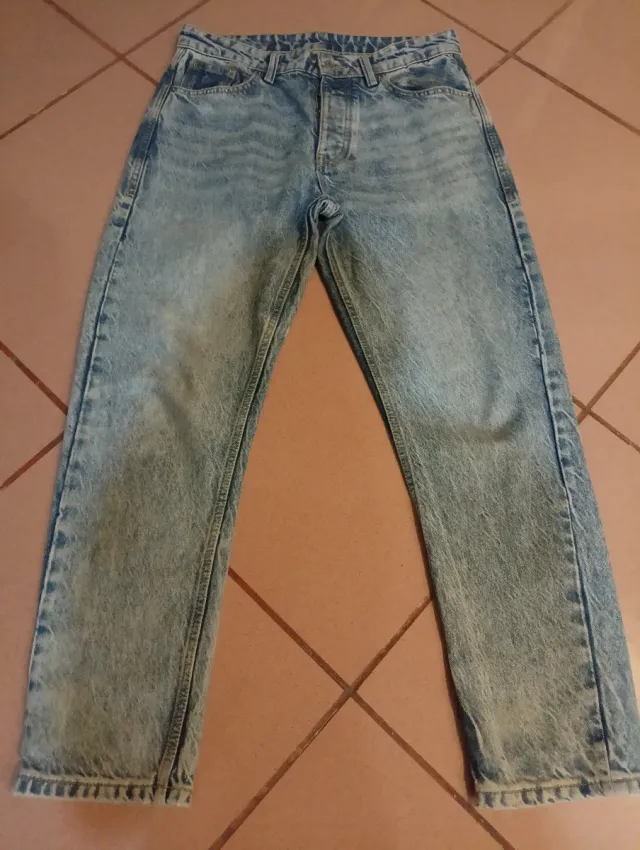 Vaqueros desgastados estilo vintage