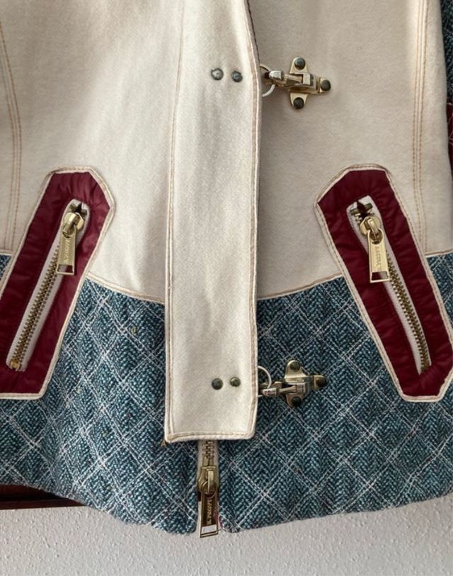 Parka Highly Preppy Talla S Puños Pelo