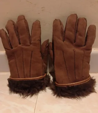 Guanti in montone con pelliccia sintetica vontage