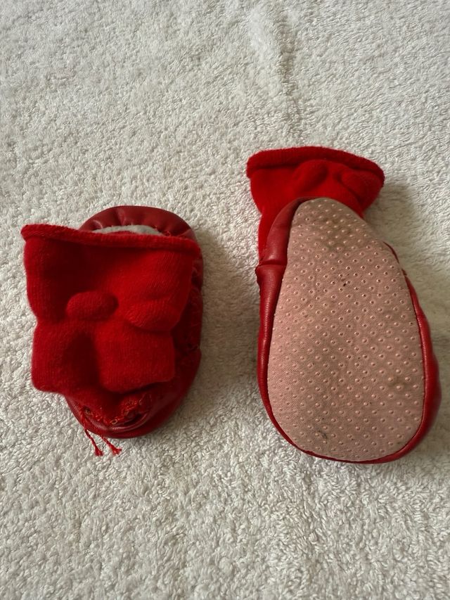 Botitas bebé reno Navidad rojas