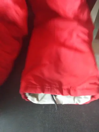 Mono de esquí rojo talla 10 años