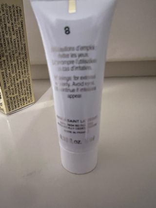 Yves Saint Laurent Teint Resist Fondotinta