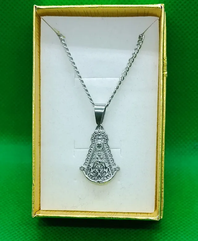 ALT 23mm ANCHO 16mm COLGANTE VIRGEN DEL ROCIO