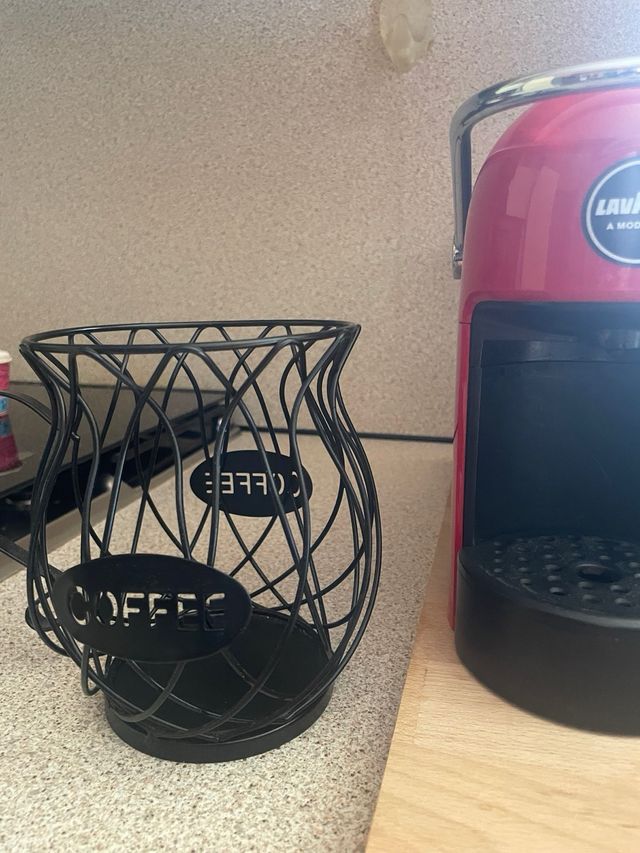 Portacialde caffè in metallo nero