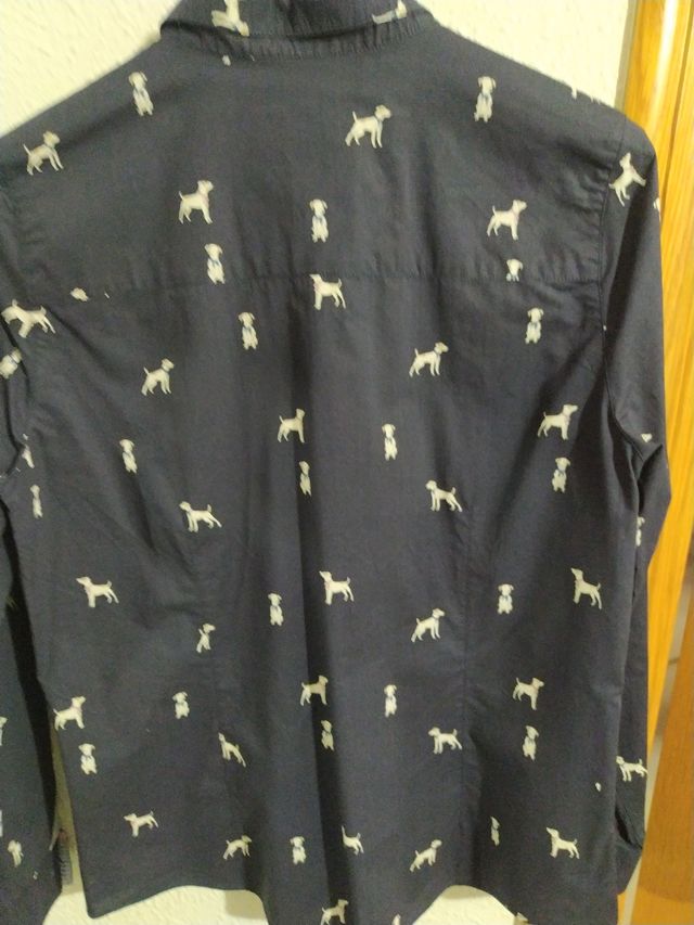 Camisa manga larga Lloyd's perros