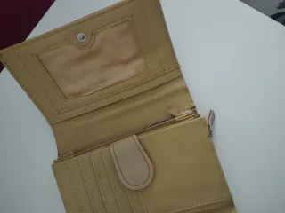 Cartera AGRESSIVE Beige