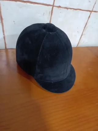 Casco de hípica negro