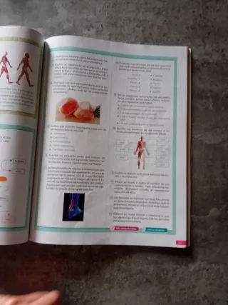 Biología y Geología. 3 Secundaria. Revuela. Pri...