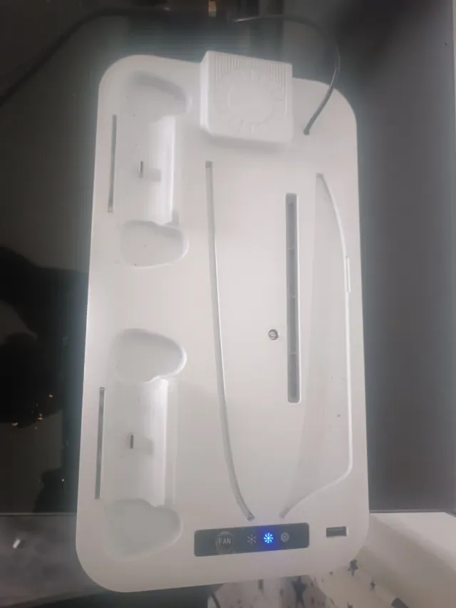 Soporte Vertical PS5 Slim. Mandos NO Incluido!!!